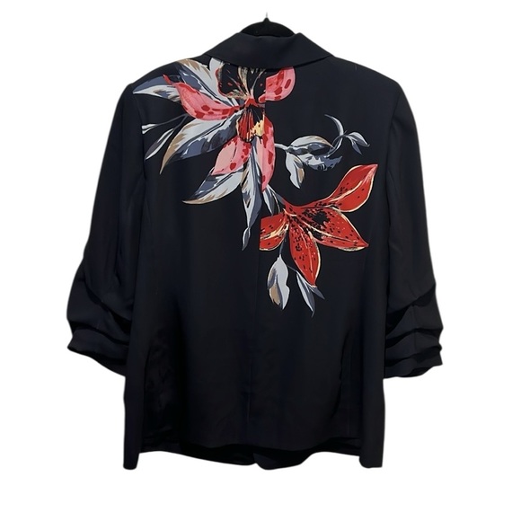 Chicos navy floral ruched sleeve soft open front blazer jacket size 3.5 XL - Picture 3 of 13